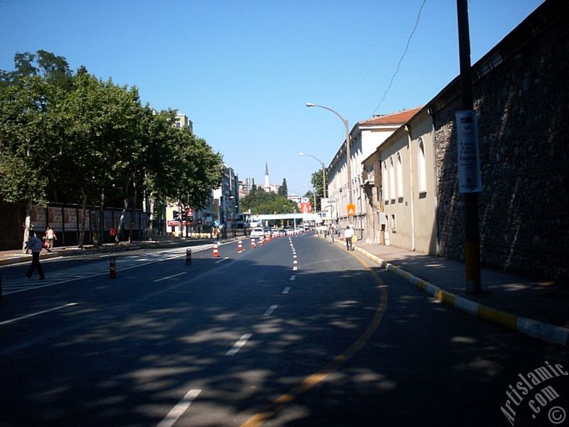 stanbul Dolmabahe-Beikta yolundan Beikta ynne bak.
