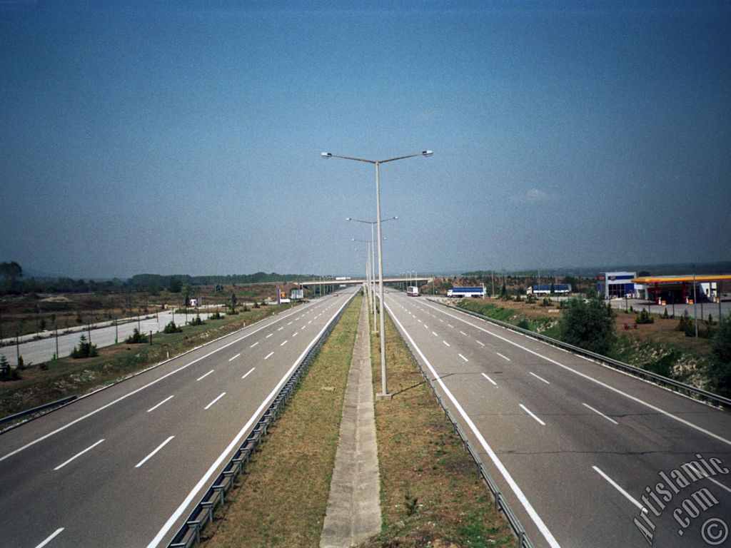 stanbul-Sakarya otobanndan bir grn.
